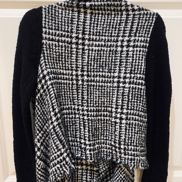 Cashmere Houndstooth Wrap Sweater - Picture 5 of 8